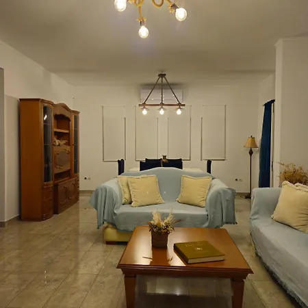 Grace And Harmony Of Ancient *