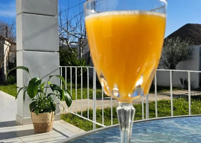 Grace And Harmony Of Ancient * Corinth