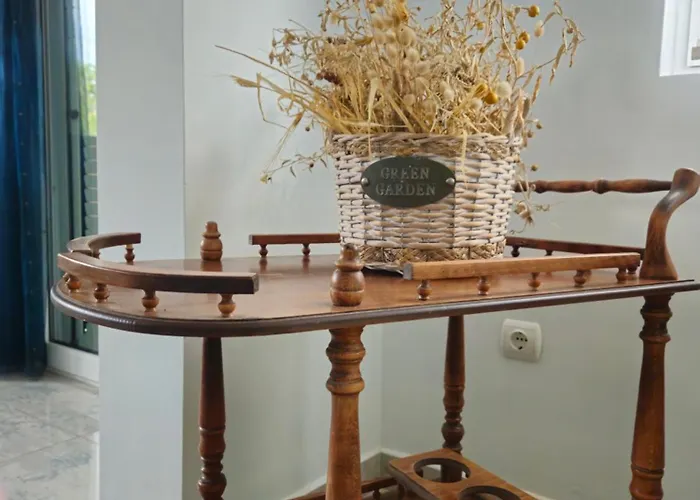 Grace And Harmony Of Ancient * Corinth